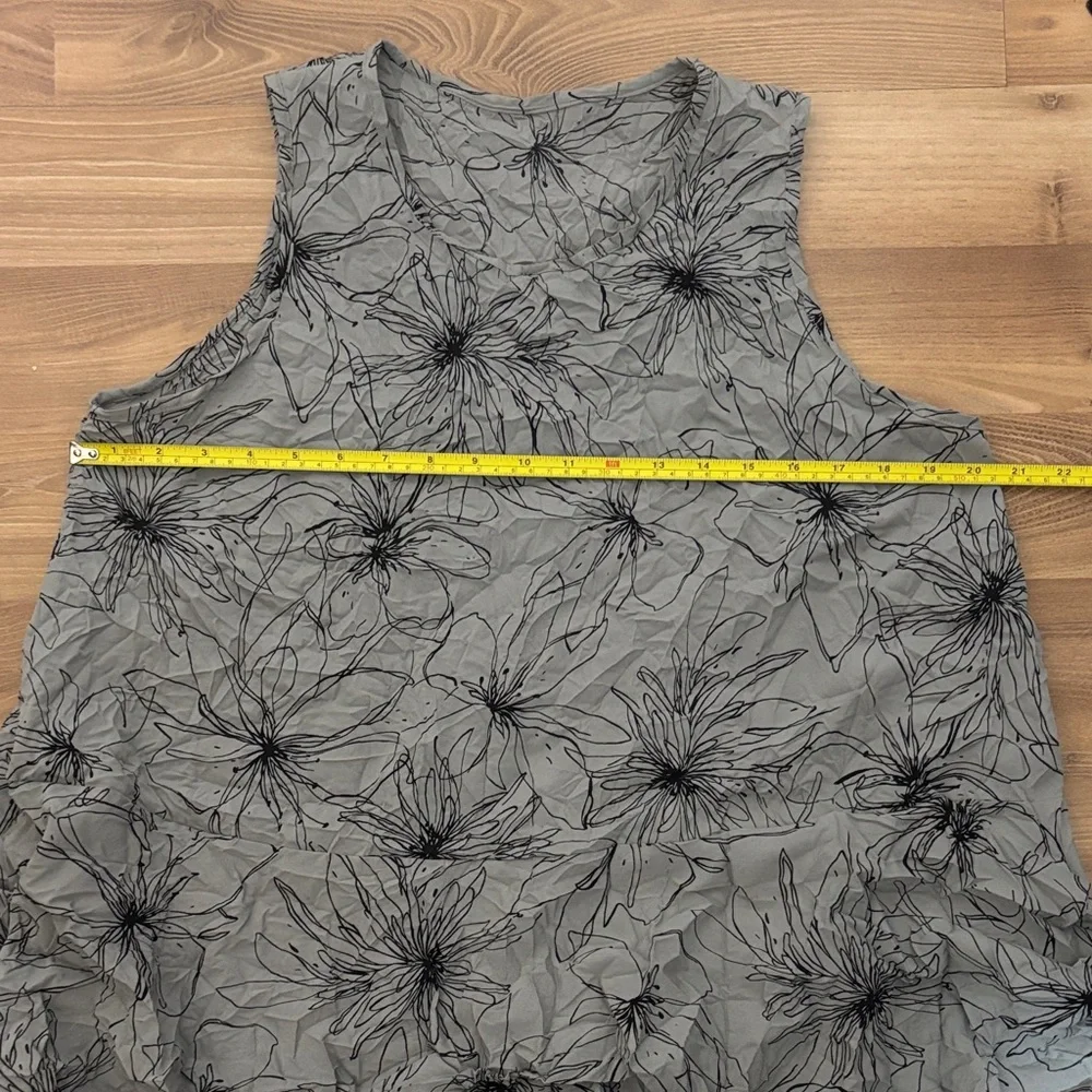 Sleeveless Gray Floral Crinkle Midi Dress - Relaxed Layered Style - Picture 6 of 6